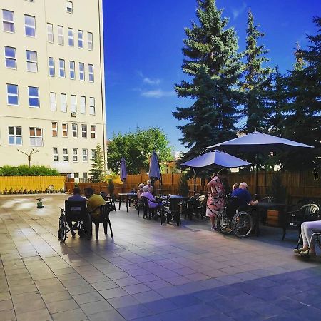 Dom Opieki Nestor Hotel Varsóvia Exterior foto